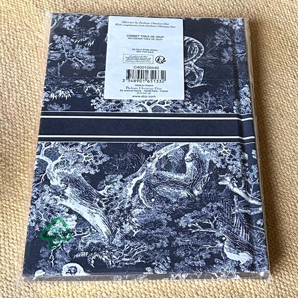 New Dior Notebook - Picture 5 of 6